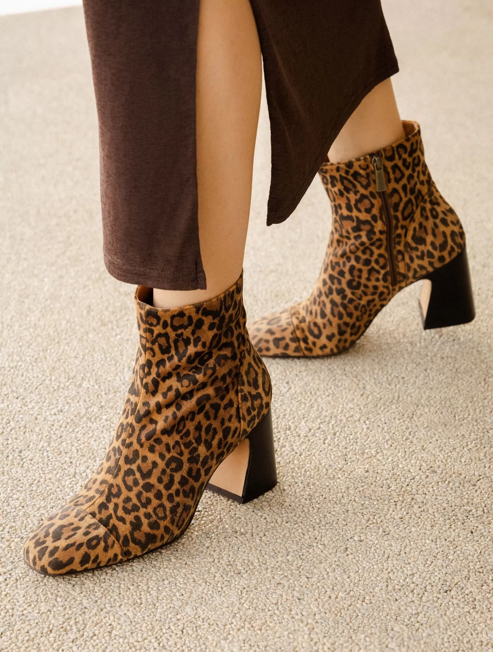 Bobbies Aline Wild Leo Clearance