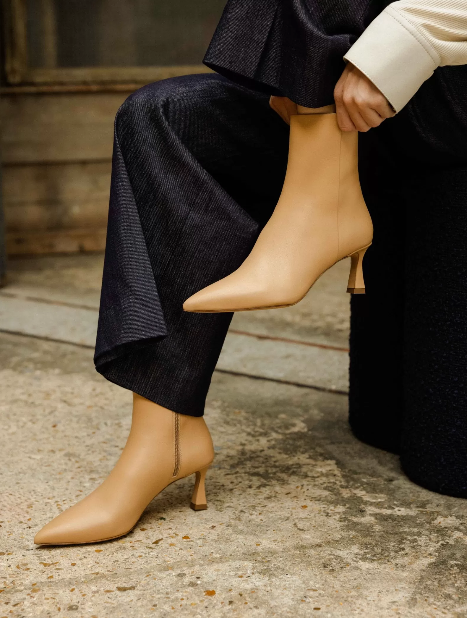 Bobbies Audrey Toffee Cheap