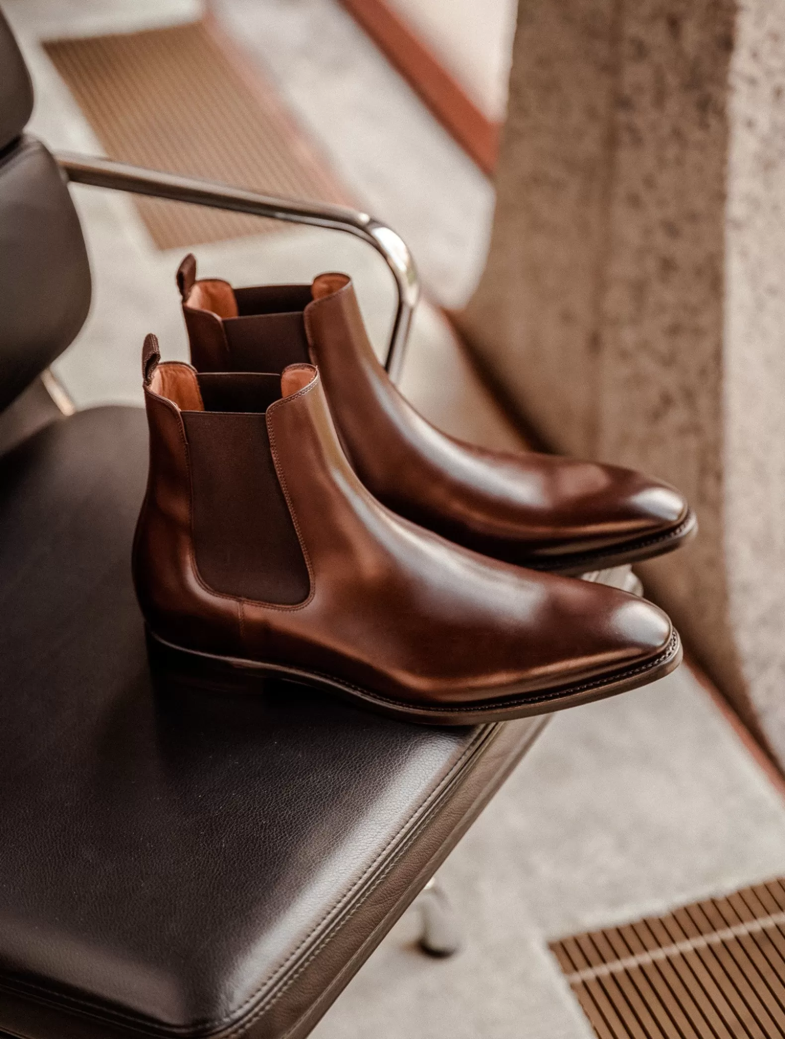 Bobbies Connor Marron Intense Clearance