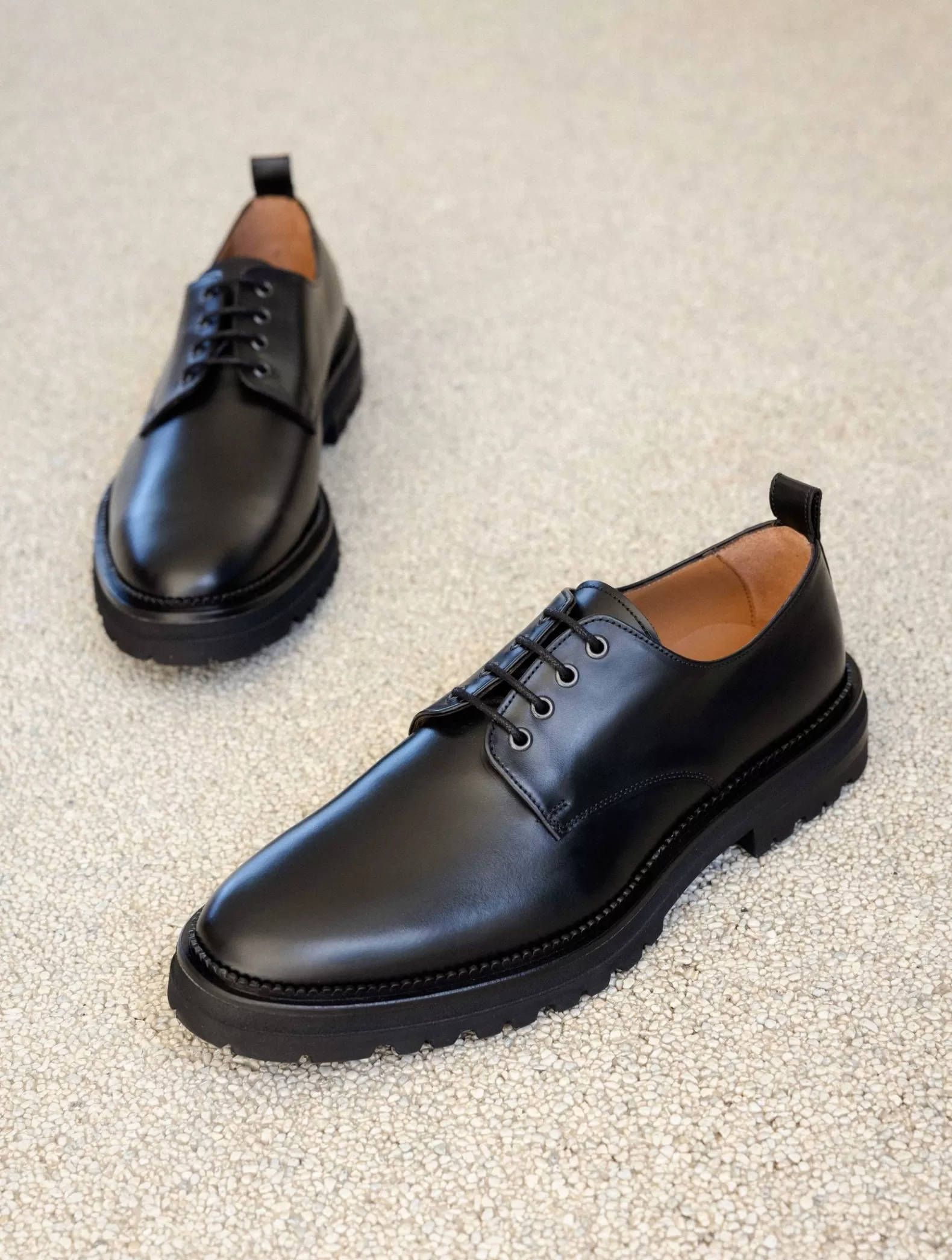 Bobbies Darren Noir Intense Shop