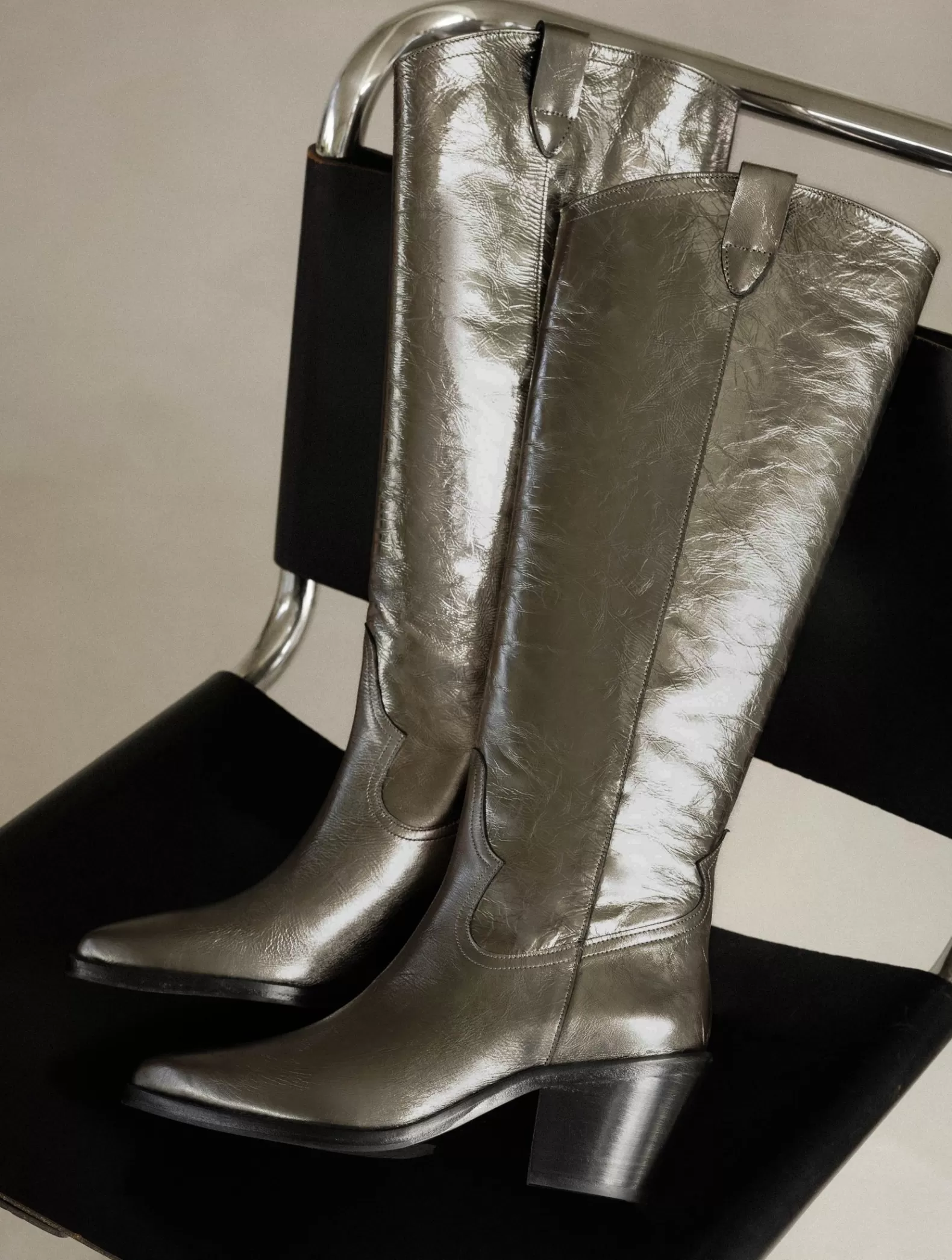 Bobbies Dolores Cosmic Silver Outlet