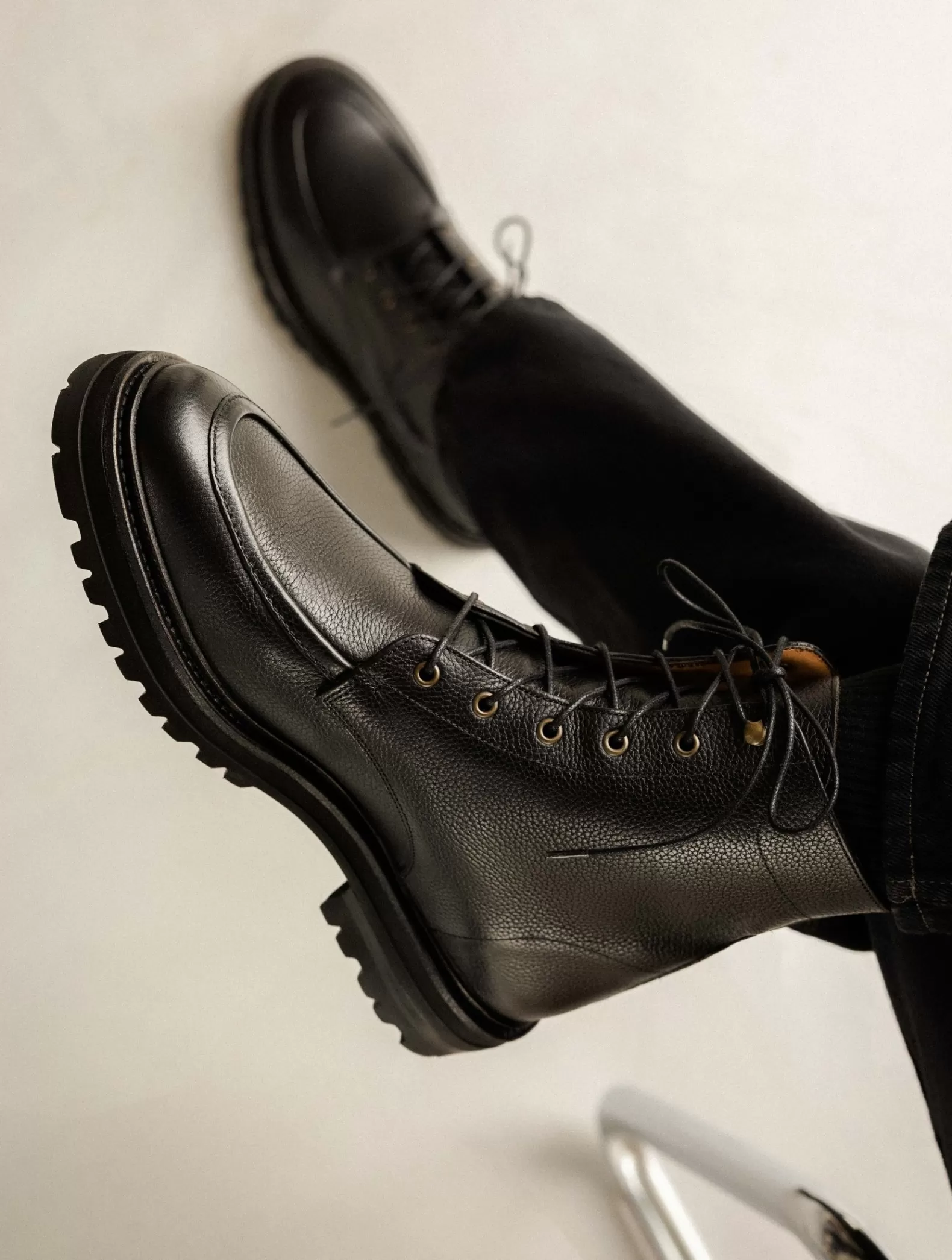 Bobbies Douglas Caviar Online