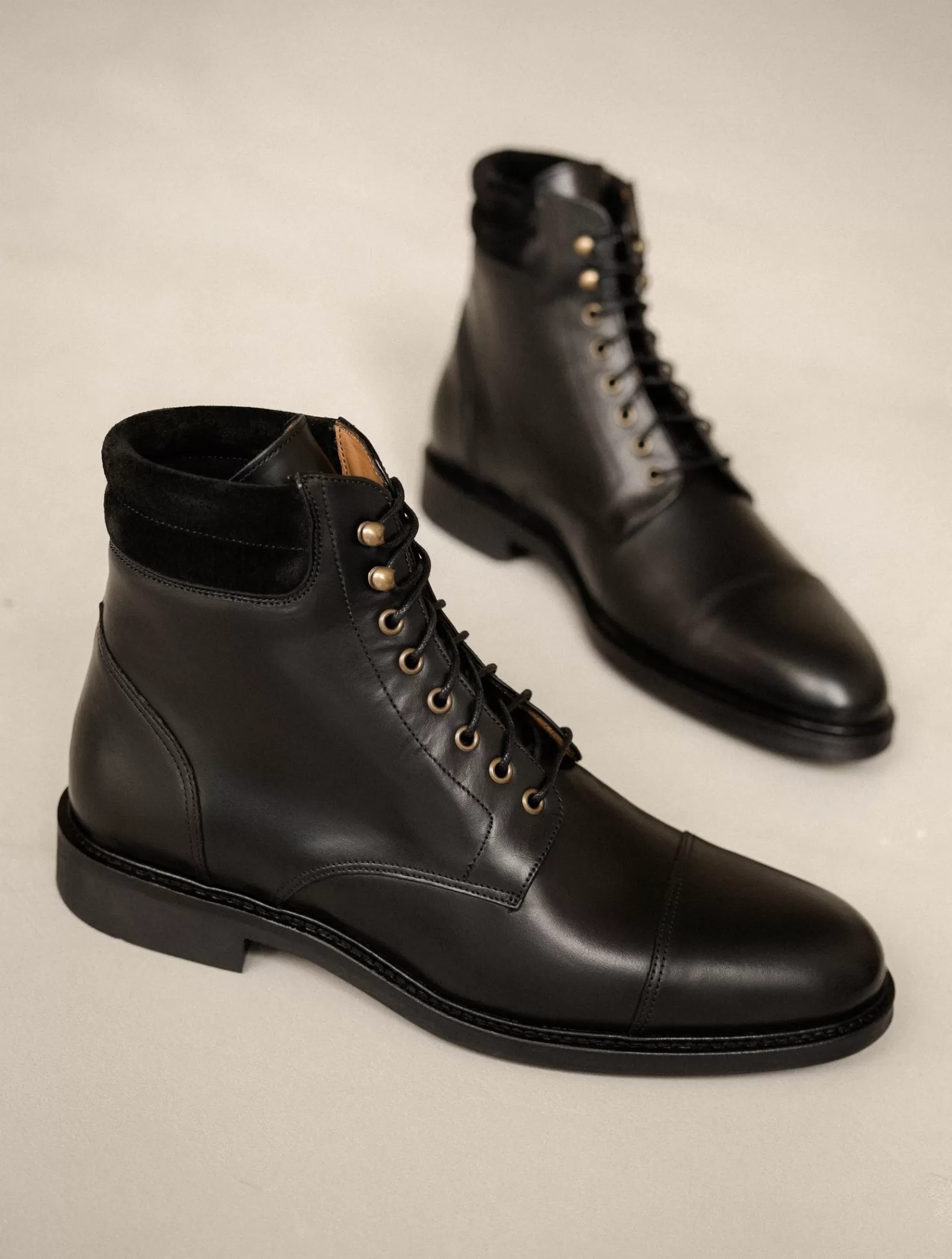 Bobbies Gilford Noir Intense Outlet