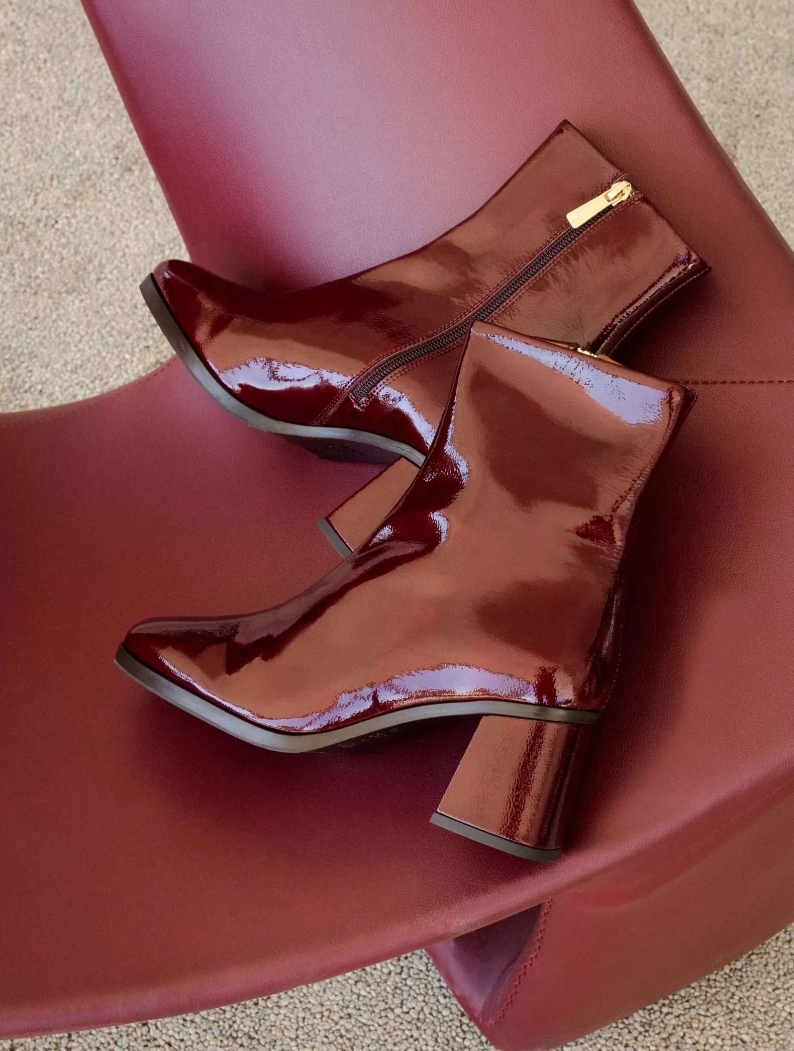 Bobbies Scarlett Nebbiolo New